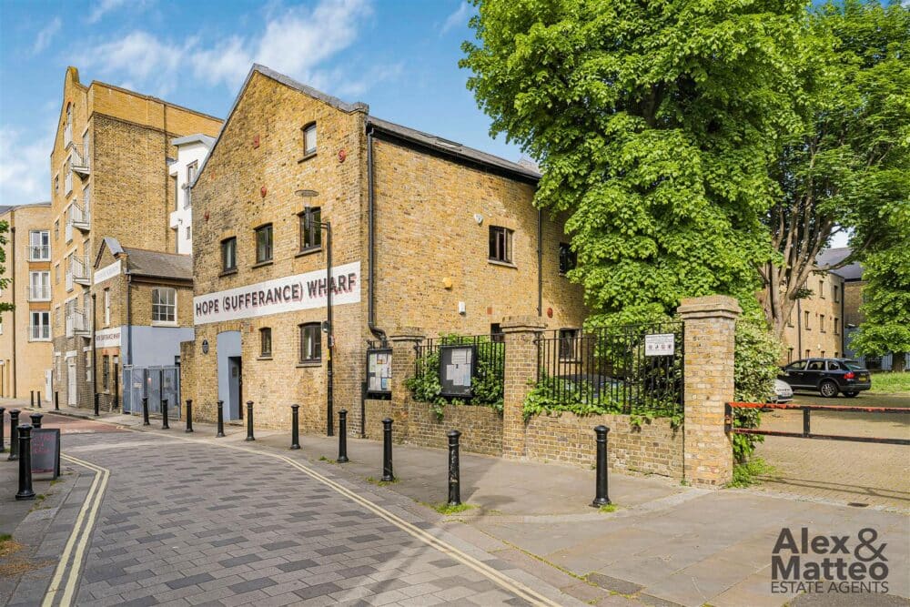 Featured Property: Granary House, Rotherhithe Village, SE16