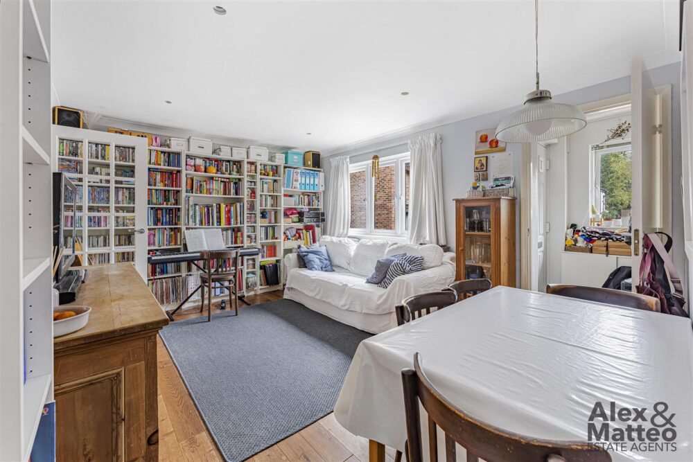 Somerford Way, Canada Water, SE16