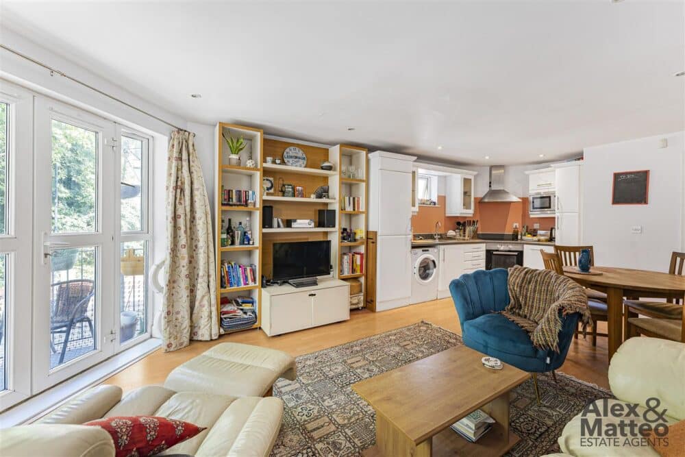 Elgar Street, Canada Water, SE16