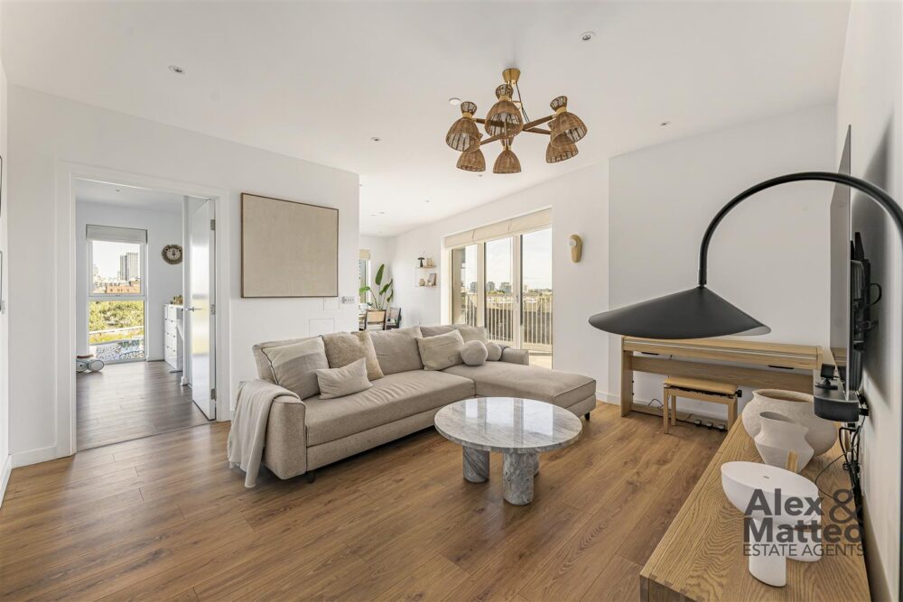 Property Spotlight: Dockley Road, London, Bermondsey