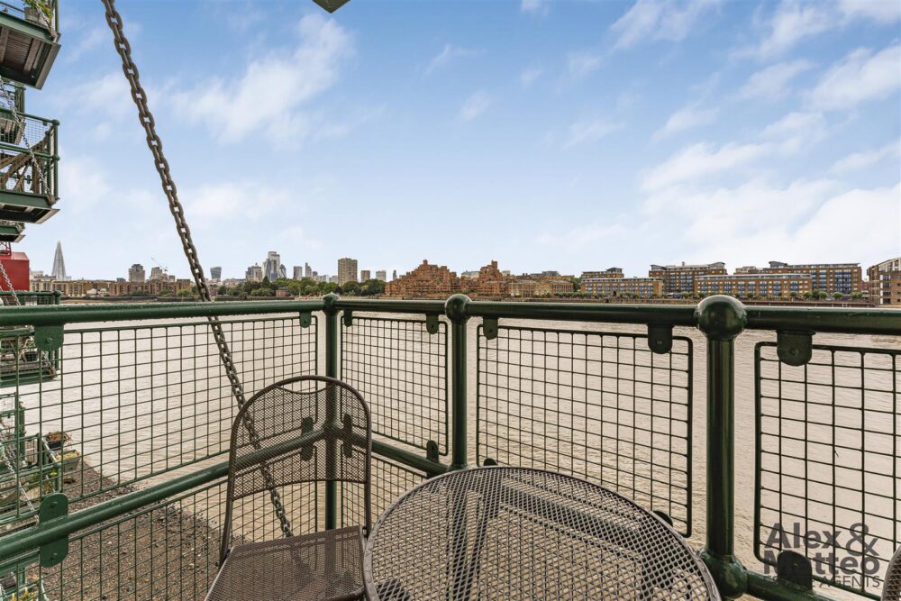 Globe Wharf Rotherhithe