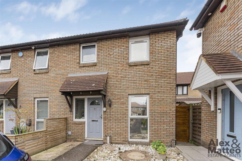 Property Spotlight: Strathnairn Street, Bermondsey, SE1