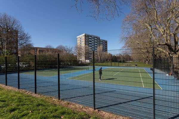 Tennis Across SE16